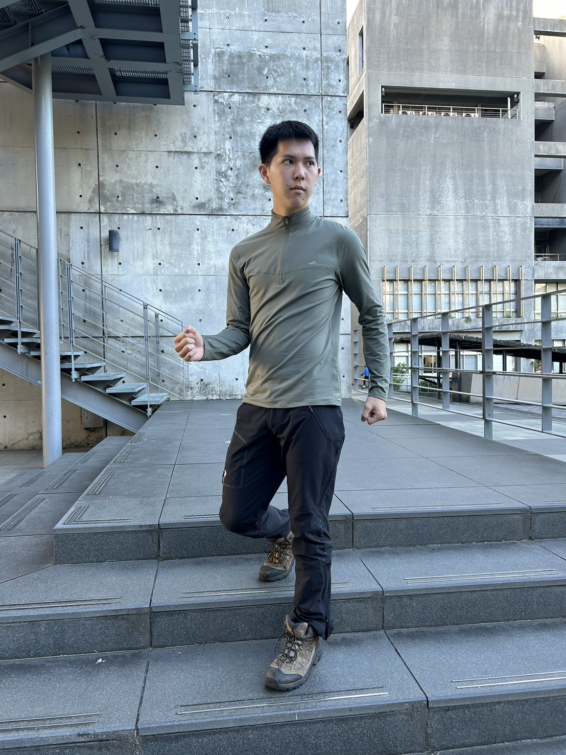 2024織宇男半門襟刷毛衣