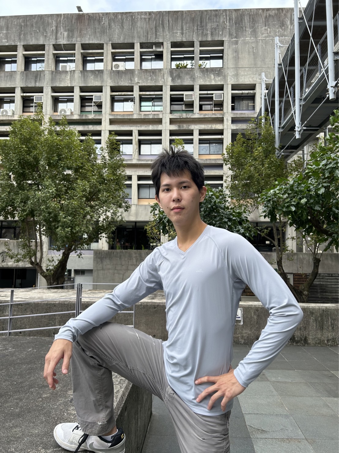 25/26 四季BSY Feather男款防蚊排汗V領長袖