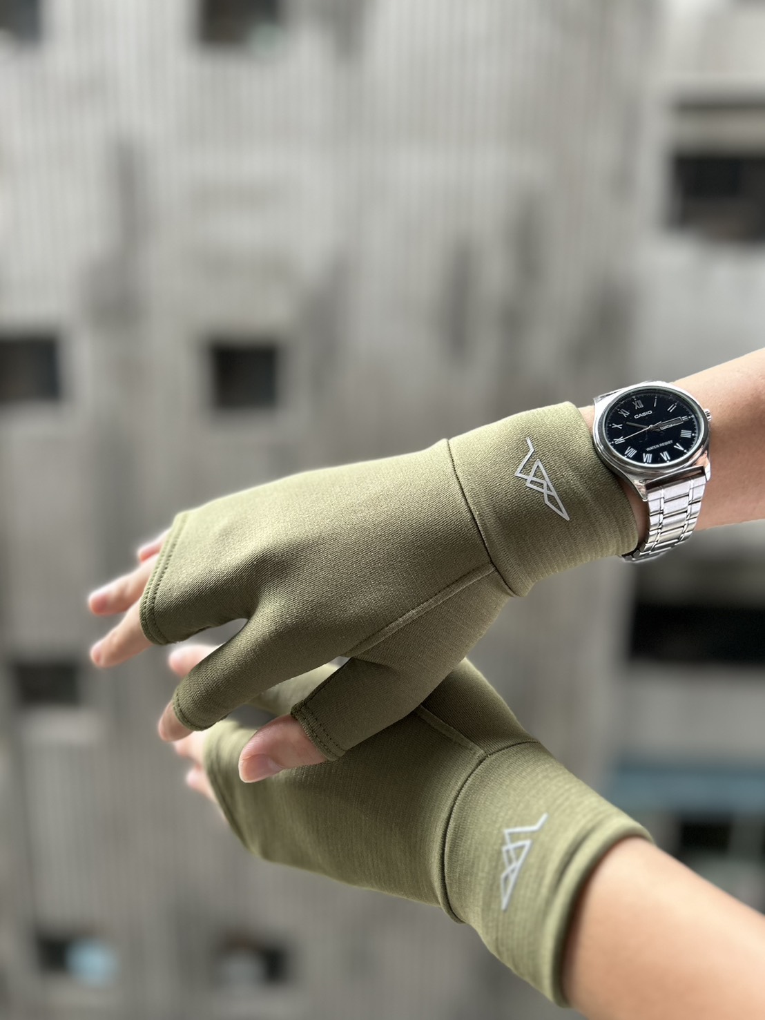 25/26羊毛混紡男三指手套