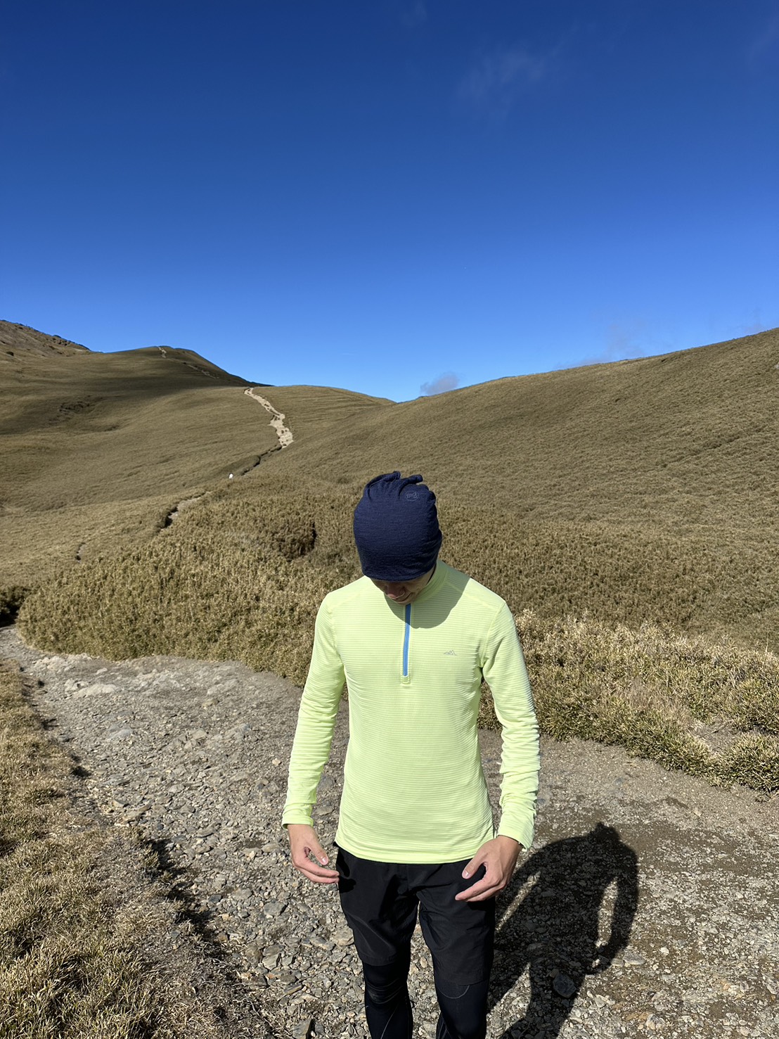 25/26斑馬無重力男半門襟刷毛衣