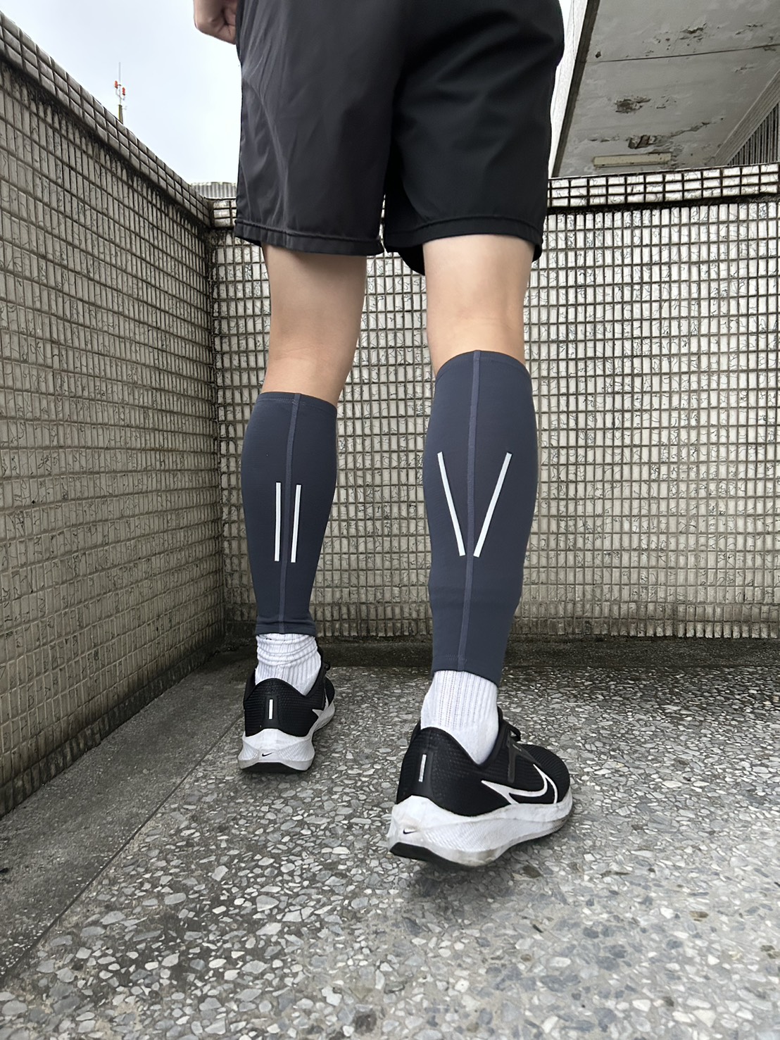 25/26 暖洋洋羊毛混紡小腿套(背後有反光條)