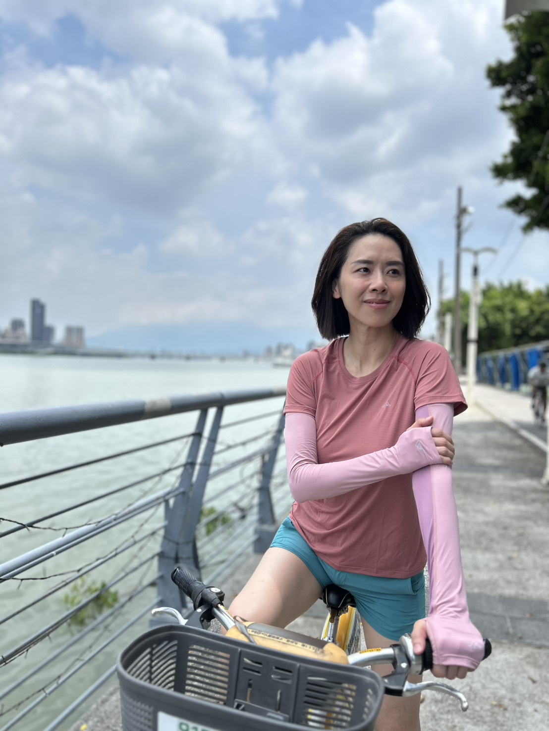 織宇涼上加涼夏季拇指洞袖套