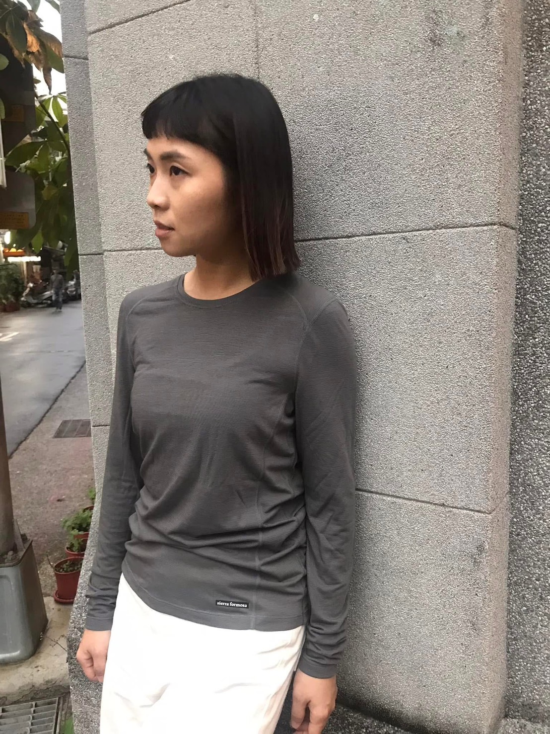 透氣輕暖羊毛混紡長袖(女)